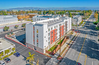 Calabazas Community Apartments in Santa Clara, CA - Building Photo - Building Photo