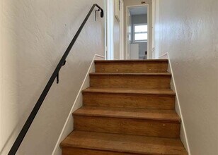 2427 Ritchie St in Oakland, CA - Building Photo - Building Photo