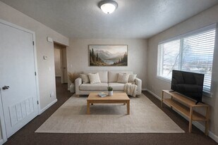 2173 S State St, Unit 5 in Provo, UT - Building Photo