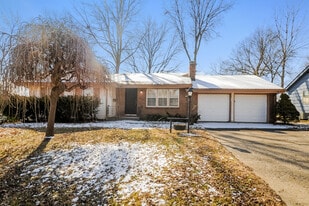 10505 E 79th St in Raytown, MO - Building Photo