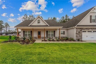 1105 Wolf Pne Ct in Fayetteville, NC - Building Photo - Building Photo