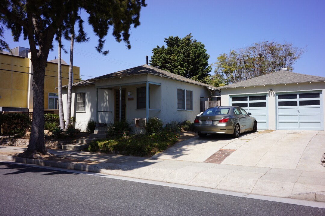 2315 10th St. in Santa Monica, CA - Foto de edificio