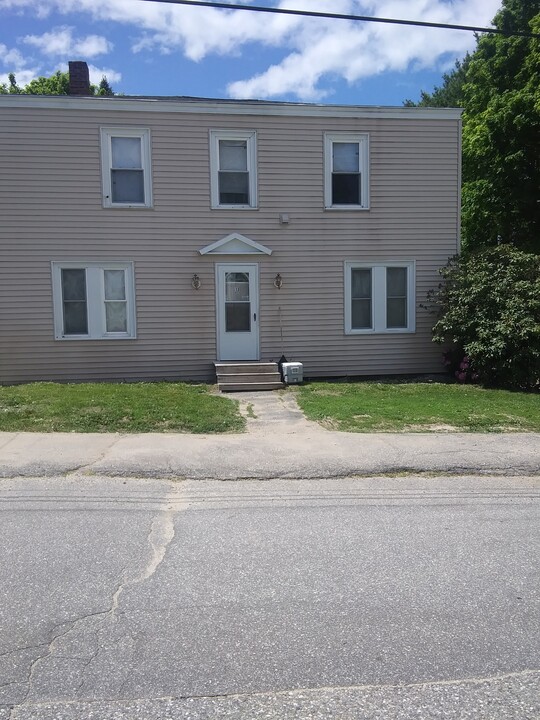 13 1st St in Lewiston, ME - Building Photo