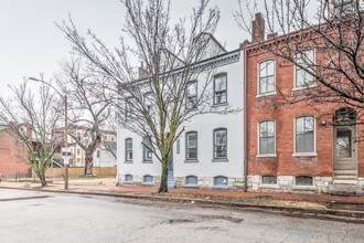 2013 S 11th St-Unit -3F in St. Louis, MO - Building Photo - Building Photo