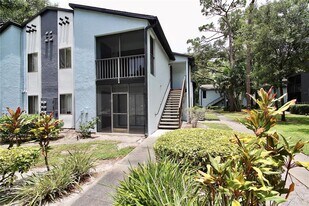 185 Waterfall Way in Altamonte Springs, FL - Building Photo