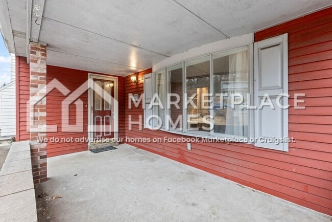 746 Jefferson Rd in Pittsburgh, PA - Building Photo - Building Photo