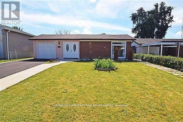 property at 3670 Crabtree Crescent