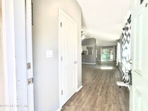 204 Candlebark Dr in Jacksonville, FL - Foto de edificio - Building Photo