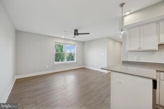 502 Gerhard St, Unit J in Philadelphia, PA - Foto de edificio - Building Photo