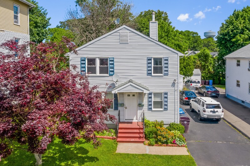 41 Sterling St-Unit -1 in New Britain, CT - Building Photo