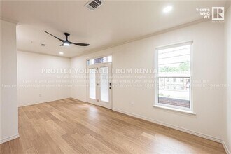 1115 N Leverett Ave in Fayetteville, AR - Building Photo - Building Photo