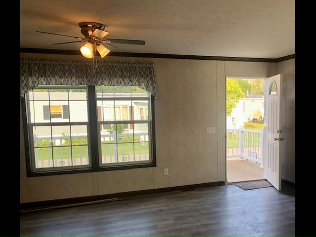 92 Fox Cir in Lockport, NY - Building Photo - Building Photo