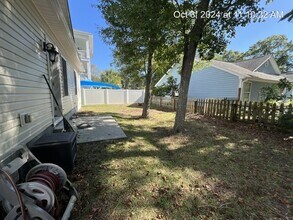 425 S Hollywood Dr in Surfside Beach, SC - Building Photo - Building Photo