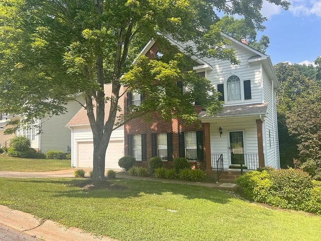 207 Twinleaf Way in Simpsonville, SC - Building Photo - Building Photo