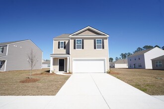 102 Red Admiral Ln in Savannah, GA - Building Photo - Building Photo