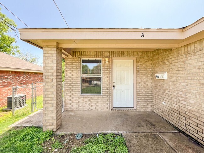 418 W Green Ave in Killeen, TX - Building Photo - Building Photo