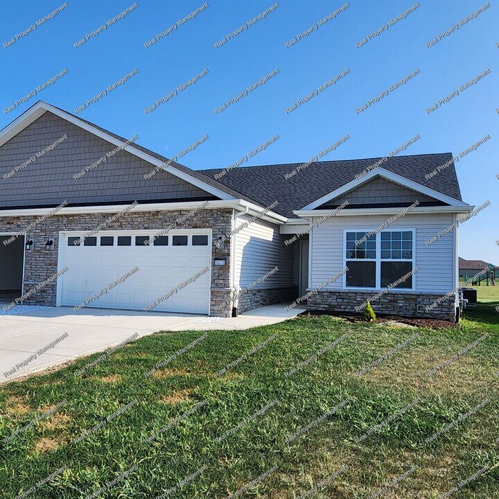 9903b 148th Pl in Cedar Lake, IN - Building Photo