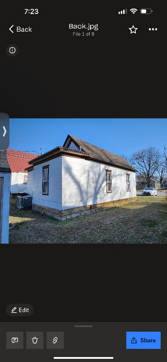 1116 W Myrtle St in Independence, KS - Building Photo