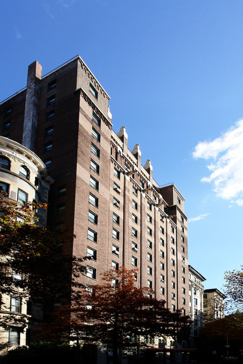 Pierrepont House for the Elderly in Brooklyn, NY - Building Photo