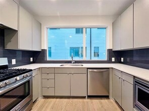 1430 Grigsby Ave in Dallas, TX - Building Photo - Building Photo