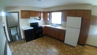 1536 Linden St in East Lansing, MI - Building Photo - Building Photo