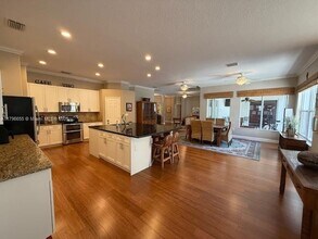 3140 Fairways Dr in Homestead, FL - Building Photo - Building Photo