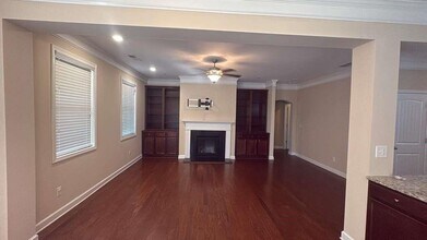 4430 Sanderling St in Cumming, GA - Building Photo - Building Photo