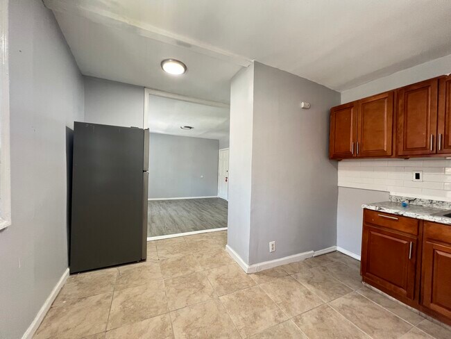 131 Osborne Ter, Unit 2F in Newark, NJ - Building Photo - Building Photo