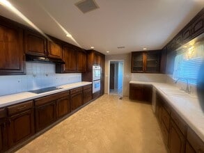 61 CA-33 in Newman, CA - Building Photo - Building Photo