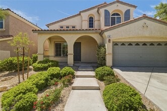 557 Tecate Valley St in Las Vegas, NV - Building Photo - Building Photo