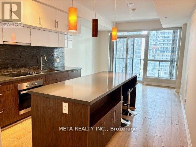 8-1708 Mercer St in Toronto, ON - Building Photo - Building Photo