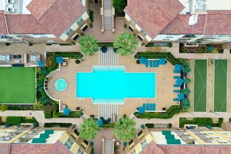 Epic in San Jose, CA - Foto de edificio - Building Photo
