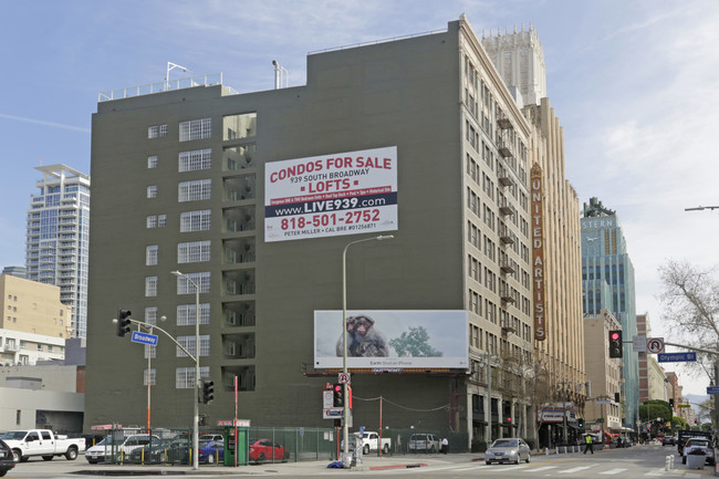 The 939 Lofts in Los Angeles, CA - Building Photo - Building Photo