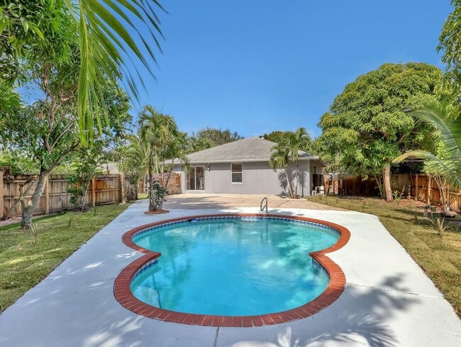 property at 1950 Wisteria St