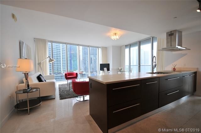 485 Brickell Ave-Unit -2102 in Miami, FL - Building Photo - Building Photo
