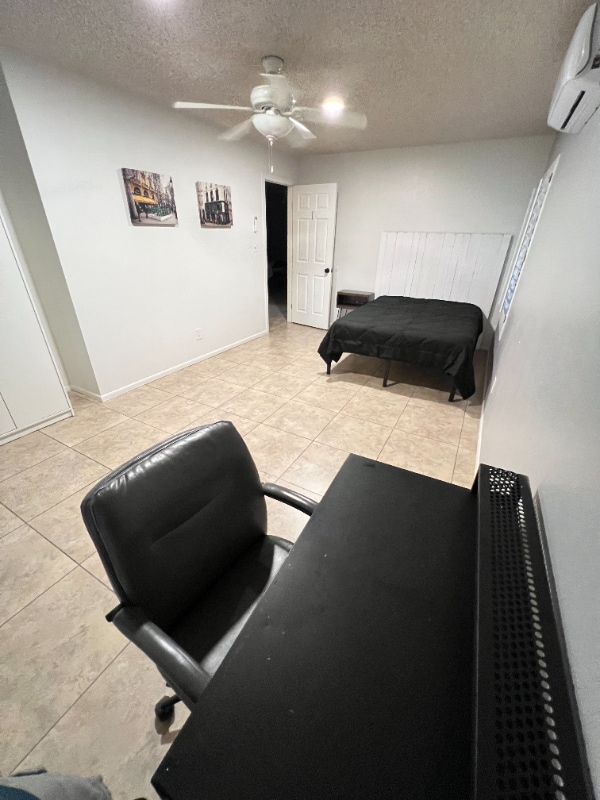 property at 1253 S Revere