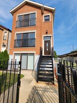 5911 S Indiana Ave, Unit #3 Apartments