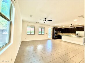 5369 Alden Glen Dr in Las Vegas, NV - Building Photo - Building Photo