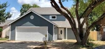 22102 Calderbrook Dr in Katy, TX - Building Photo