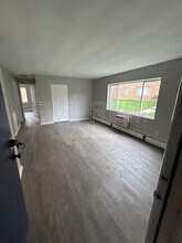 5281 E 126th St in Garfield Heights, OH - Building Photo - Building Photo