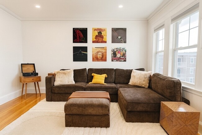 property at 48 N Munroe Terrace