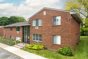 Northside Manor in Irondequoit, NY - Building Photo