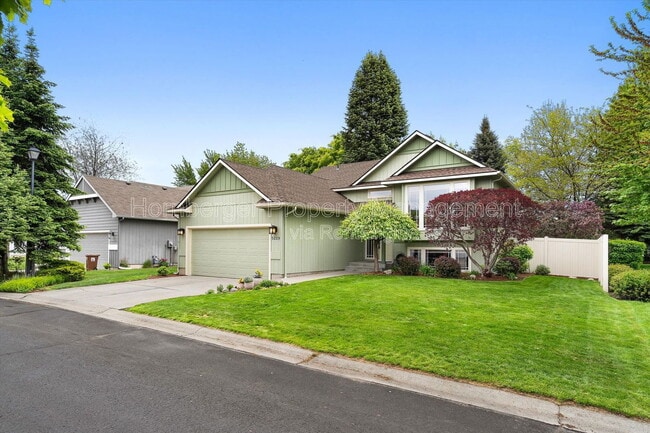 5229 S Altamont Ln in Spokane, WA - Building Photo - Building Photo