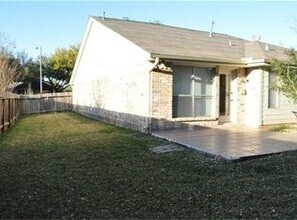 2426 Planters Row in Sugar Land, TX - Building Photo - Building Photo