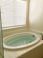 13265 La Crescenta Ave in Hesperia, CA - Building Photo - Building Photo