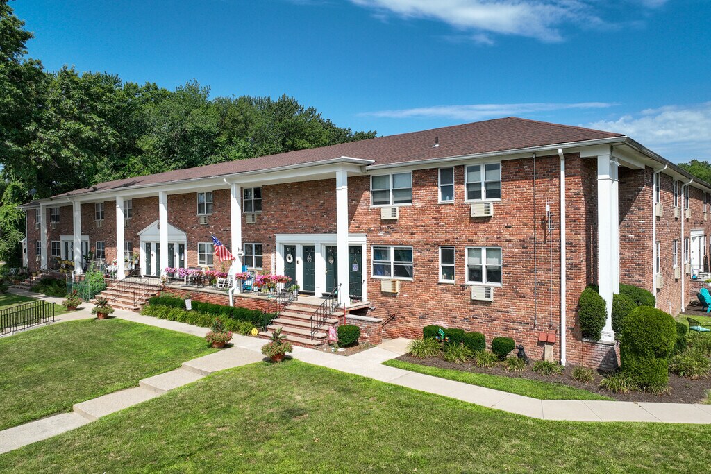 Beaver Brook Gardens Lincoln Park, NJ Apartments