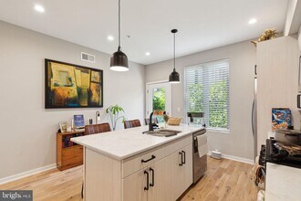 1510 N Hollywood St in Philadelphia, PA - Building Photo - Building Photo