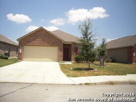 6807 Harbor Fields in Converse, TX - Building Photo