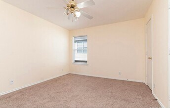 3 Bratton Dr in San Antonio, TX - Building Photo - Building Photo