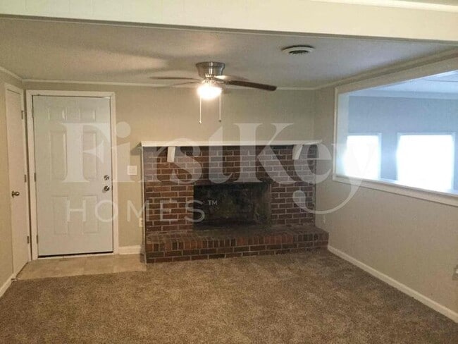 1038 Adrian Cir SW in Conyers, GA - Building Photo - Building Photo